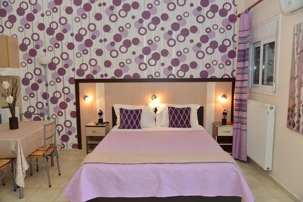 Hôtel Mideia à Levádeia Extérieur photo