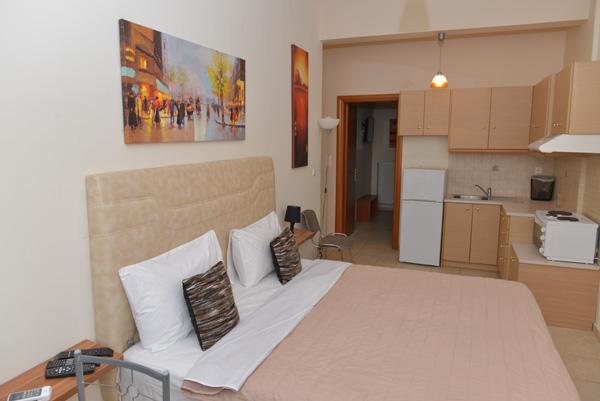 Hôtel Mideia à Levádeia Extérieur photo